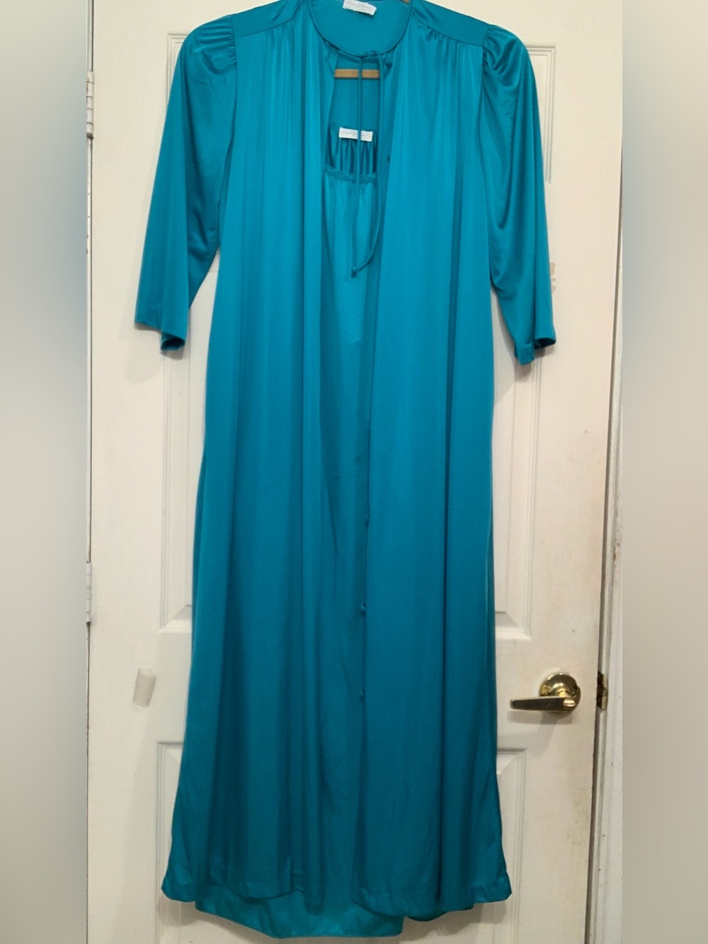 Vintage Granny Core Miss Elaine Small Robe & Gown Turquoise Set.            3688